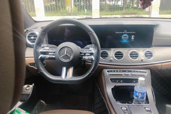 Mercedes-Benz E-Class 2021, 69100 км, за 35077 USD - фото 7