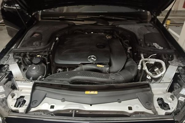 Mercedes-Benz E-Class 2021, 73100 км, за 43309 USD - фото 24