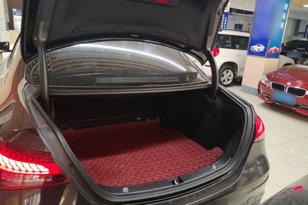 Mercedes-Benz E-Class 2021, 90600 км, за 34589 USD - фото 8