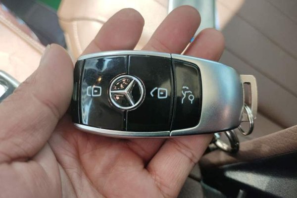 Mercedes-Benz E-Class 2021, 92500 км, за 32635 USD - фото 17