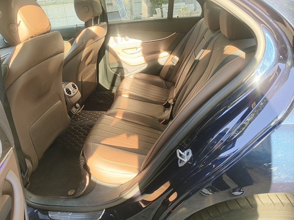 Mercedes-Benz E-Class 2021, 54900 км, за 34287 USD - фото 20