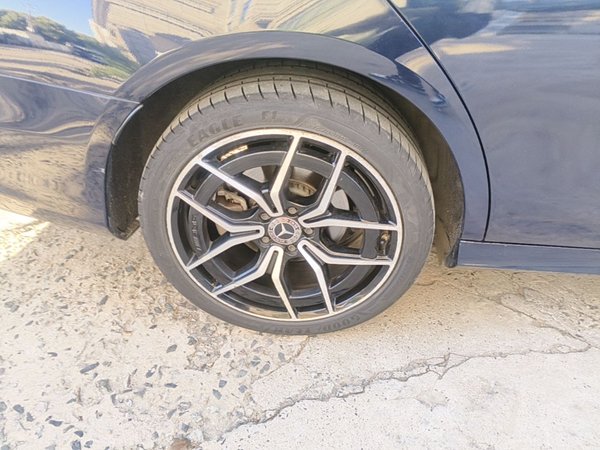 Mercedes-Benz E-Class 2021, 54900 км, за 34287 USD - фото 10