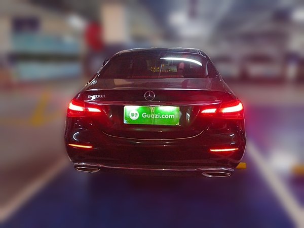 Mercedes-Benz E-Class 2021, 59600 км, за 39045 USD