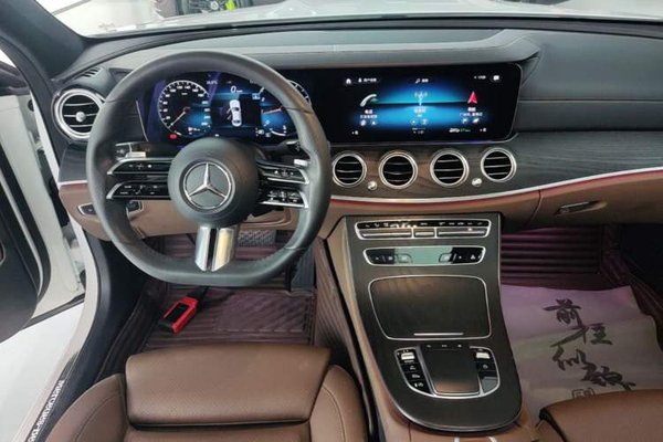 Mercedes-Benz E-Class 2021, 49200 км, за 34406 USD - фото 21