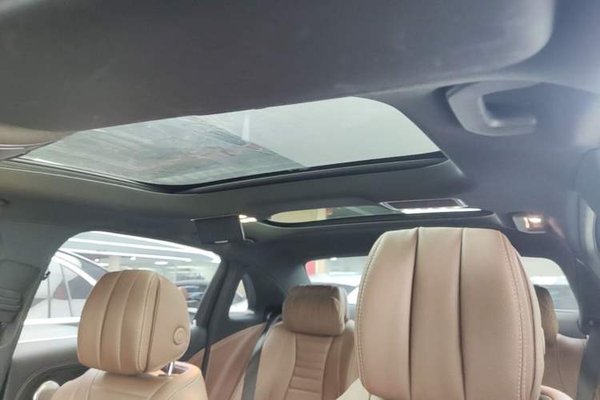 Mercedes-Benz E-Class 2021, 49200 км, за 34406 USD - фото 26