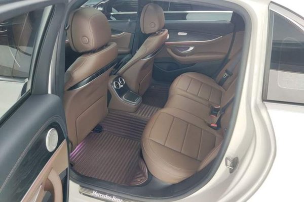 Mercedes-Benz E-Class 2021, 49200 км, за 34406 USD - фото 25