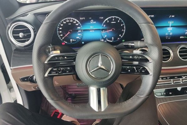 Mercedes-Benz E-Class 2021, 49200 км, за 34406 USD - фото 19