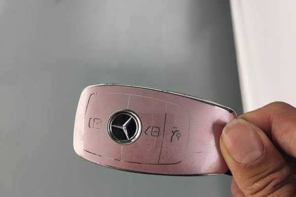 Mercedes-Benz E-Class 2021, 49200 км, за 34406 USD - фото 17