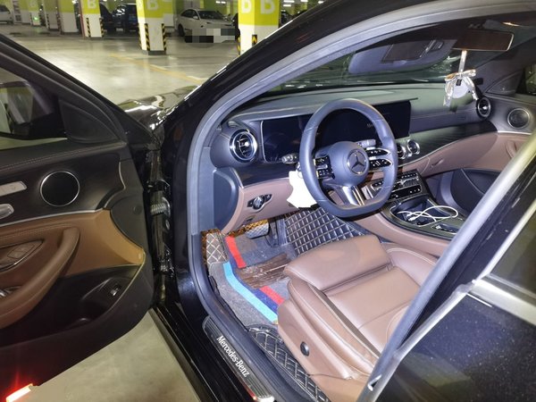 Mercedes-Benz E-Class 2022, 35900 км, за 40898 USD - фото 17