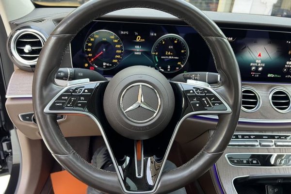 Mercedes-Benz E-Class 2022, 36800 км, за 37885 USD - фото 8