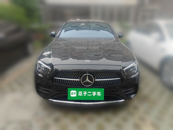 Mercedes-Benz E-Class 2022, 58800 км, за 38365 USD