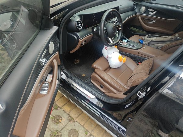 Mercedes-Benz E-Class 2022, 58800 км, за 38365 USD - фото 17