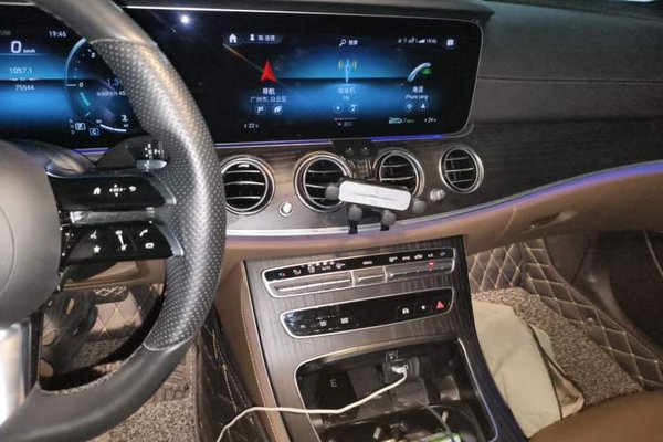 Mercedes-Benz E-Class 2022, 75500 км, за 31229 USD - фото 13