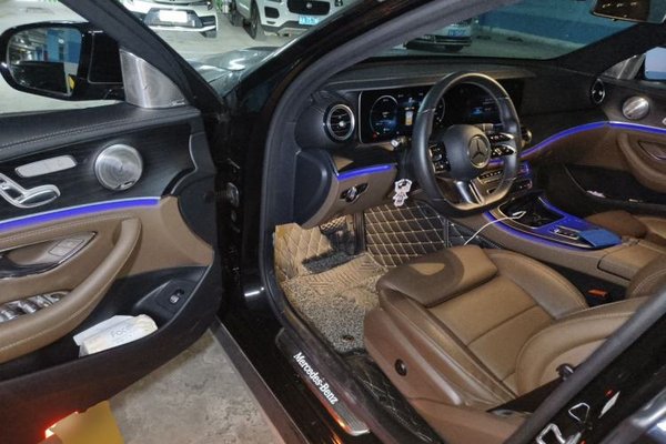 Mercedes-Benz E-Class 2022, 75500 км, за 31229 USD - фото 16