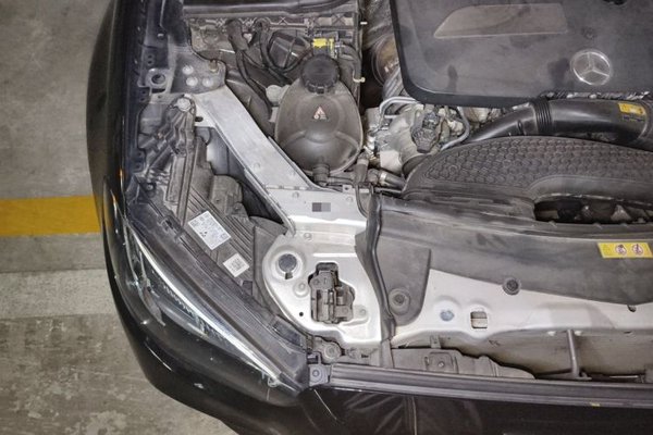 Mercedes-Benz E-Class 2022, 75500 км, за 31229 USD - фото 23