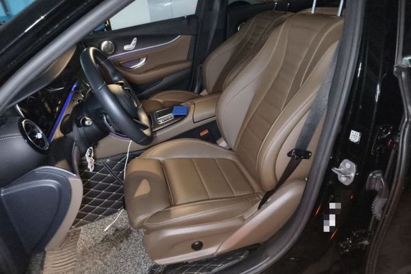 Mercedes-Benz E-Class 2022, 75500 км, за 31229 USD - фото 15
