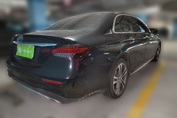 Mercedes-Benz E-Class 2022, 75500 км, за 31229 USD - фото 6
