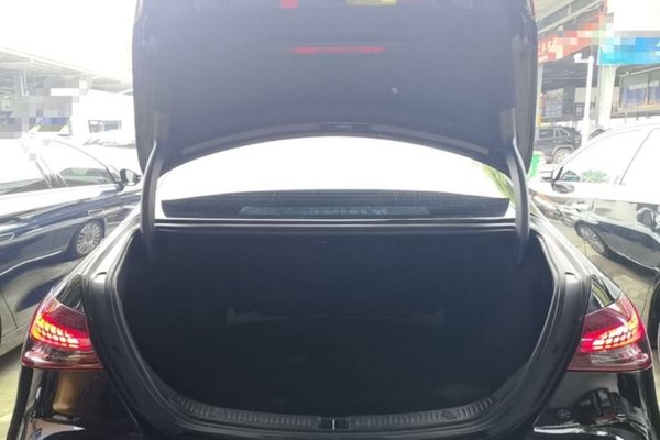 Mercedes-Benz E-Class 2022, 99900 км, за 38158 USD - фото 22
