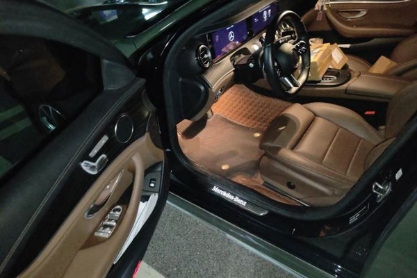 Mercedes-Benz E-Class 2022, за 36756 USD - фото 17