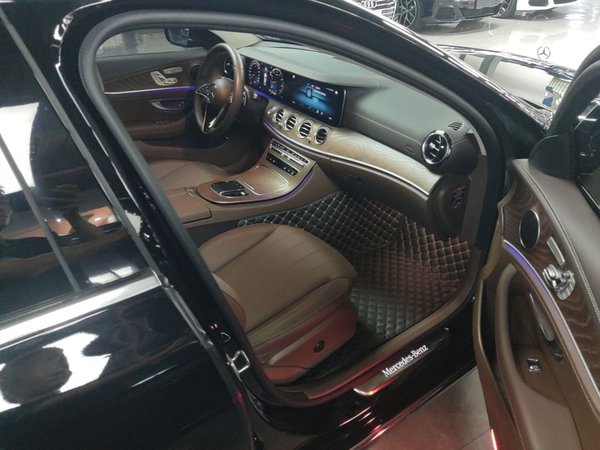 Mercedes-Benz E-Class 2023, 28800 км, за 48433 USD - фото 23