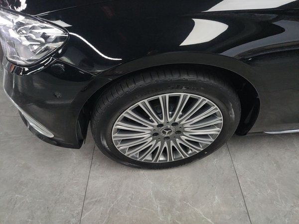 Mercedes-Benz E-Class 2023, 28800 км, за 48433 USD - фото 8