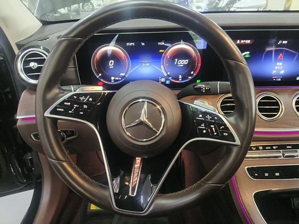 Mercedes-Benz E-Class 2023, 31200 км, за 47001 USD - фото 14
