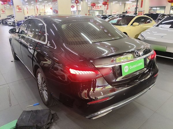 Mercedes-Benz E-Class 2023, 31200 км, за 47001 USD