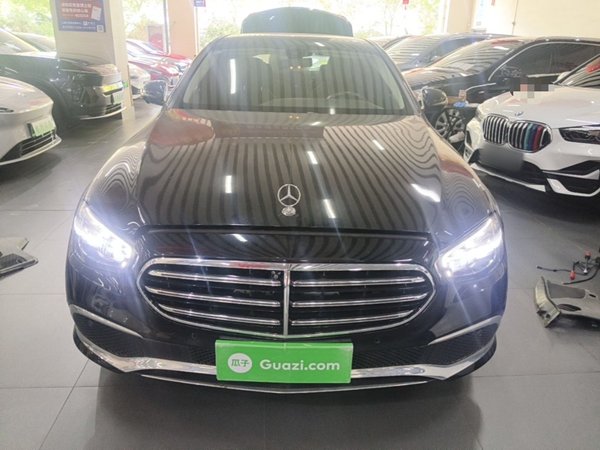 Mercedes-Benz E-Class 2023, 31200 км, за 47001 USD