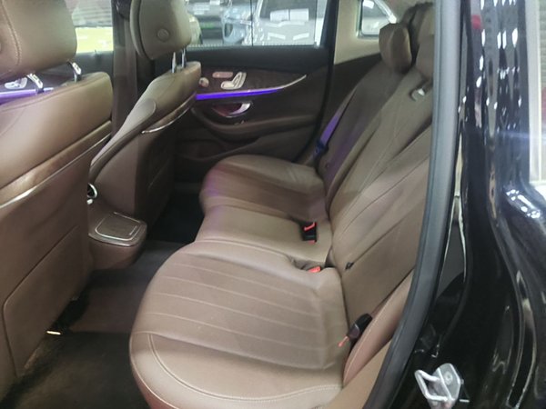 Mercedes-Benz E-Class 2023, 31200 км, за 47001 USD - фото 20