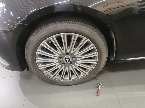 Mercedes-Benz E-Class 2023, 31200 км, за 47001 USD - фото 8
