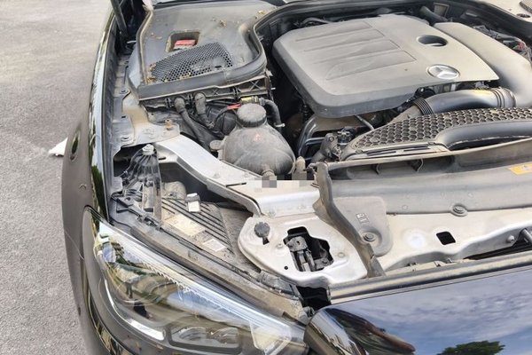 Mercedes-Benz E-Class 2023, 33800 км, за 48863 USD - фото 7