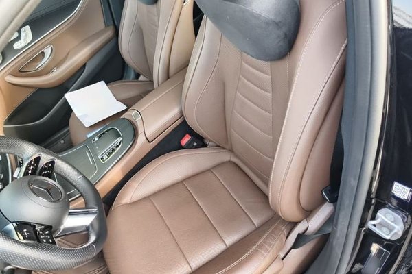Mercedes-Benz E-Class 2023, 33800 км, за 48863 USD - фото 27
