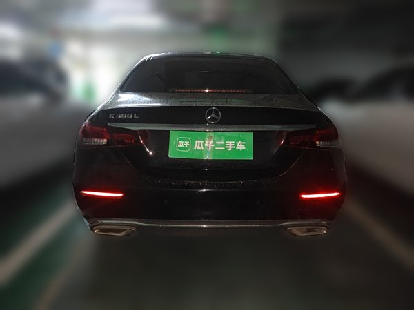 Mercedes-Benz E-Class 2023, 42900 км, за 50352 USD