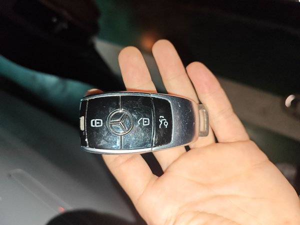 Mercedes-Benz E-Class 2023, 42900 км, за 50352 USD - фото 9