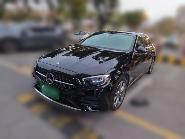 Mercedes-Benz E-Class 2023, 45500 км, за 51901 USD