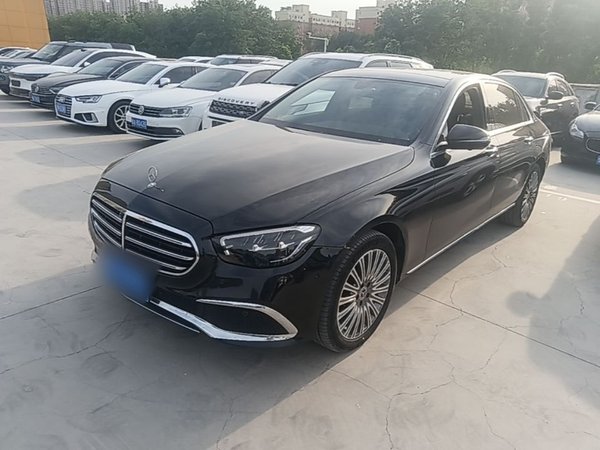 Mercedes-Benz E-Class · 2023 год