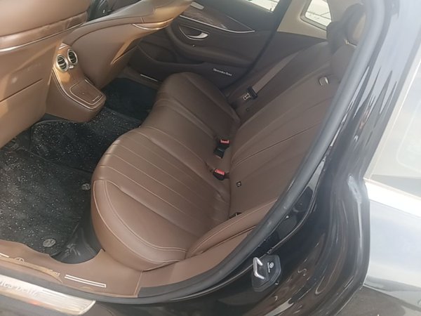 Mercedes-Benz E-Class 2023, 53700 км, за 43675 USD - фото 20