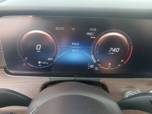 Mercedes-Benz E-Class 2023, 53700 км, за 43675 USD - фото 15