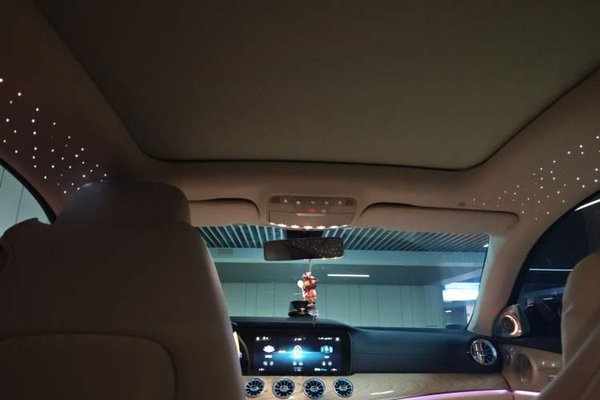 Mercedes-Benz E-Class 2023, 9300 км, за 50444 USD - фото 18