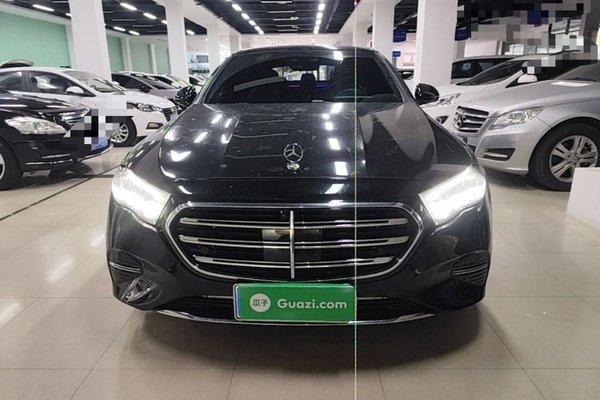 Mercedes-Benz E-Class 2025, 12900 км, за 58587 USD - фото 7