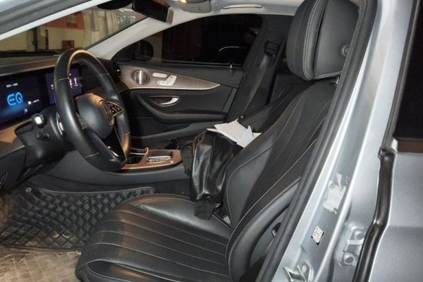 Mercedes-Benz E-Class New Energy 2021, 83000 км, за 30163 USD - фото 15