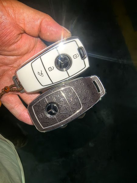 Mercedes-Benz E-Class New Energy 2022, 65100 км, за 31655 USD - фото 14