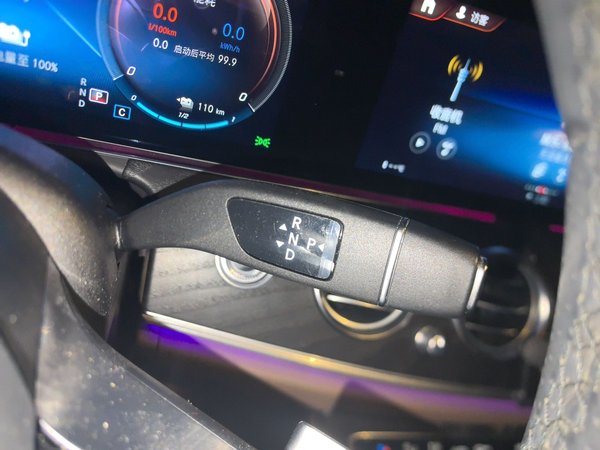 Mercedes-Benz E-Class New Energy 2022, 65100 км, за 31655 USD - фото 17