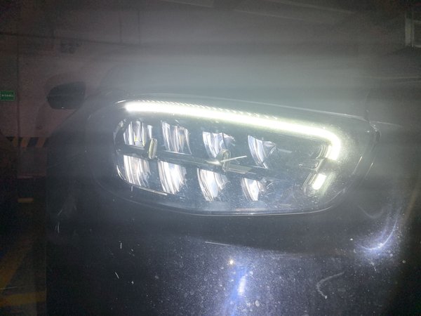 Mercedes-Benz E-Class New Energy 2022, 65100 км, за 31655 USD - фото 7