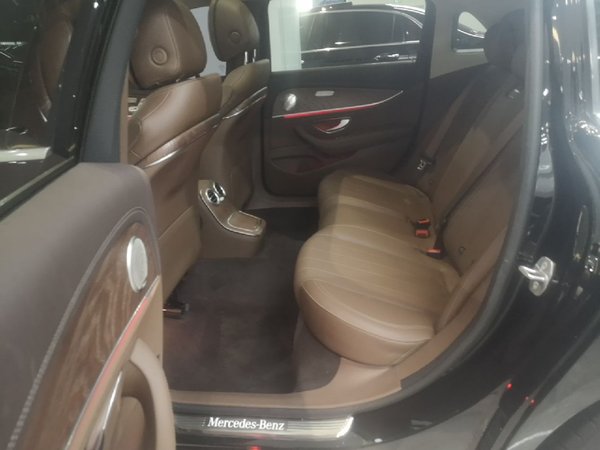 Mercedes-Benz E-Class New Energy 2022, 65400 км, за 36039 USD - фото 20