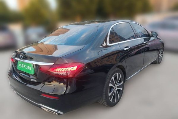 Mercedes-Benz E-Class New Energy 2023, 56300 км, за 33920 USD - фото 20