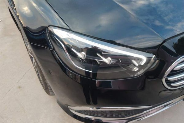 Mercedes-Benz E-Class New Energy 2023, 56300 км, за 33920 USD - фото 21