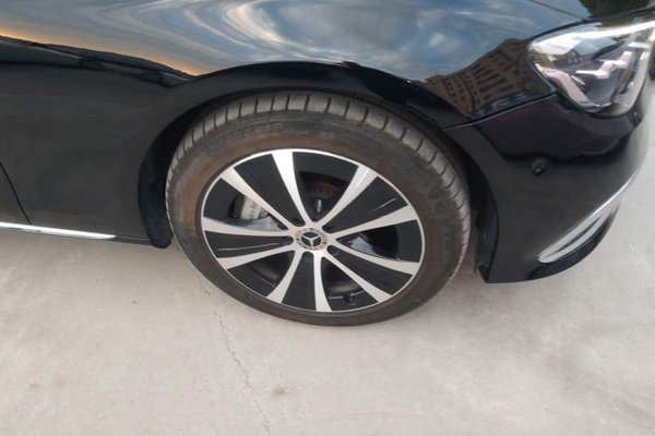 Mercedes-Benz E-Class New Energy 2023, 56300 км, за 33920 USD - фото 22