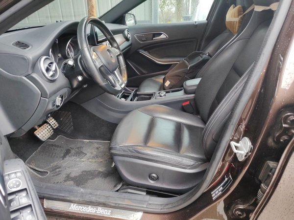 Mercedes-Benz GLA 2015, 115800 км, за 9779 USD - фото 16