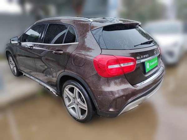 Mercedes-Benz GLA 2015, 115800 км, за 9779 USD